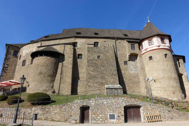 Burg Loket